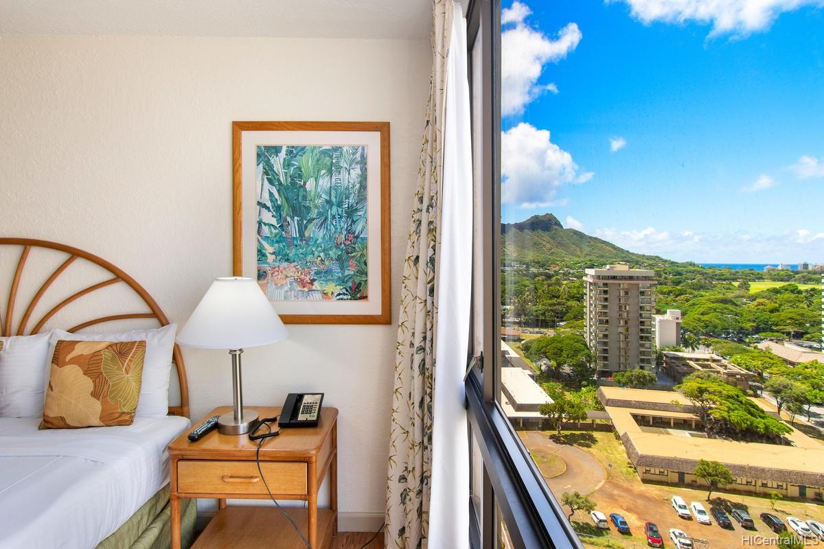 229 Paoakalani Avenue #1704, Honolulu, HI 96815