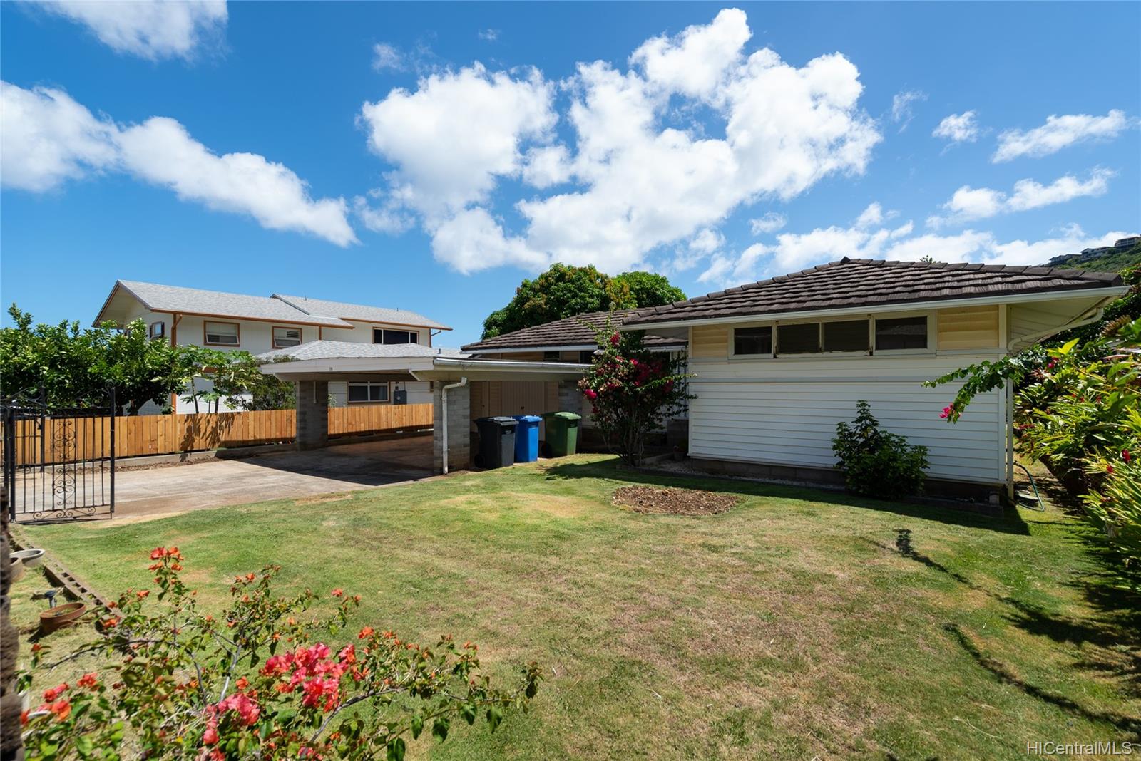 710 Lawelawe Street Honolulu, HI 96821