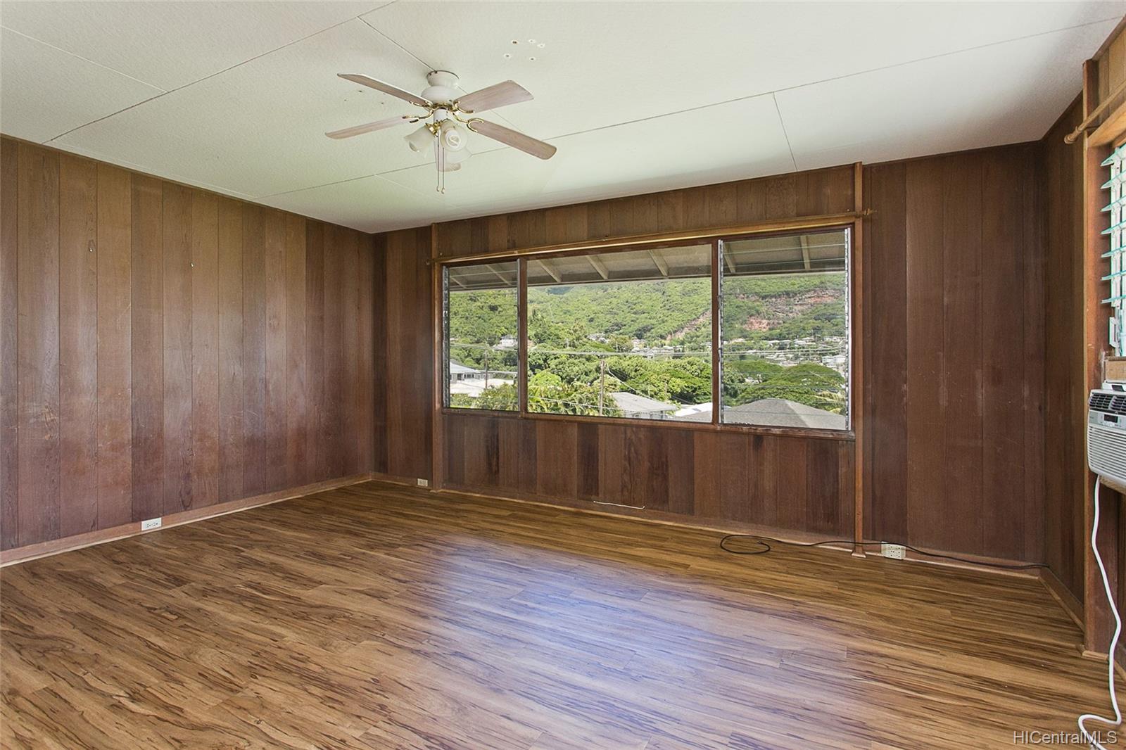 2306 Palolo Avenue Honolulu, HI 96816