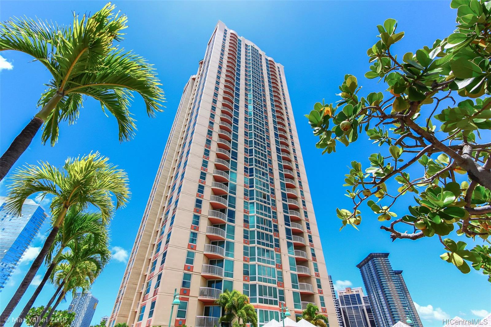 801 King Street #1505, Honolulu, HI 96813