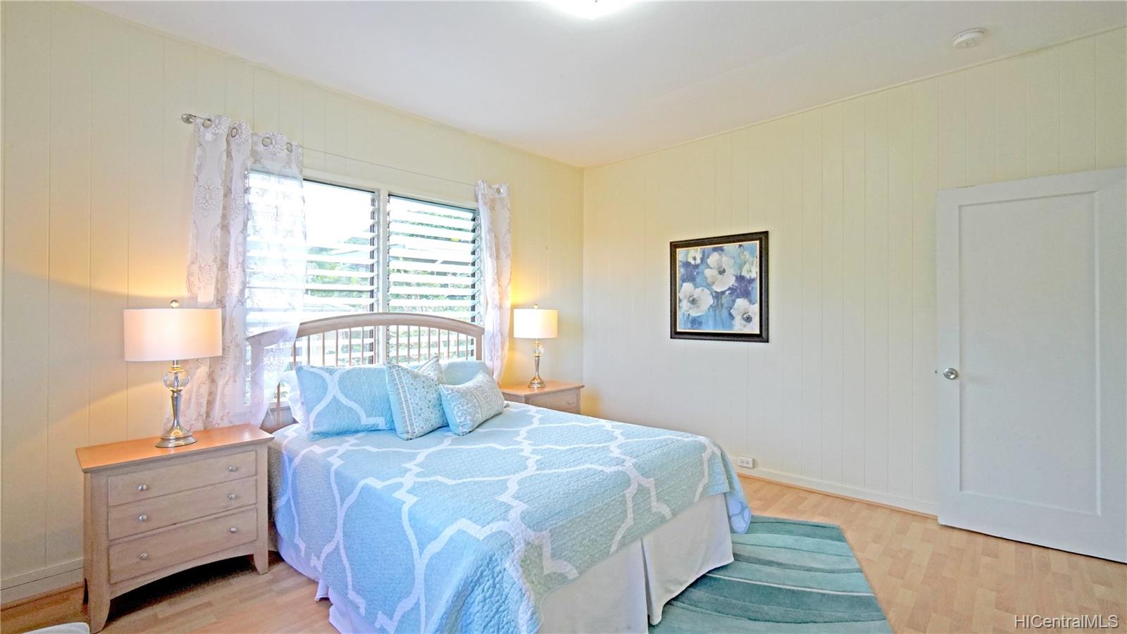 3033 Seaview Rise Honolulu, HI 96822