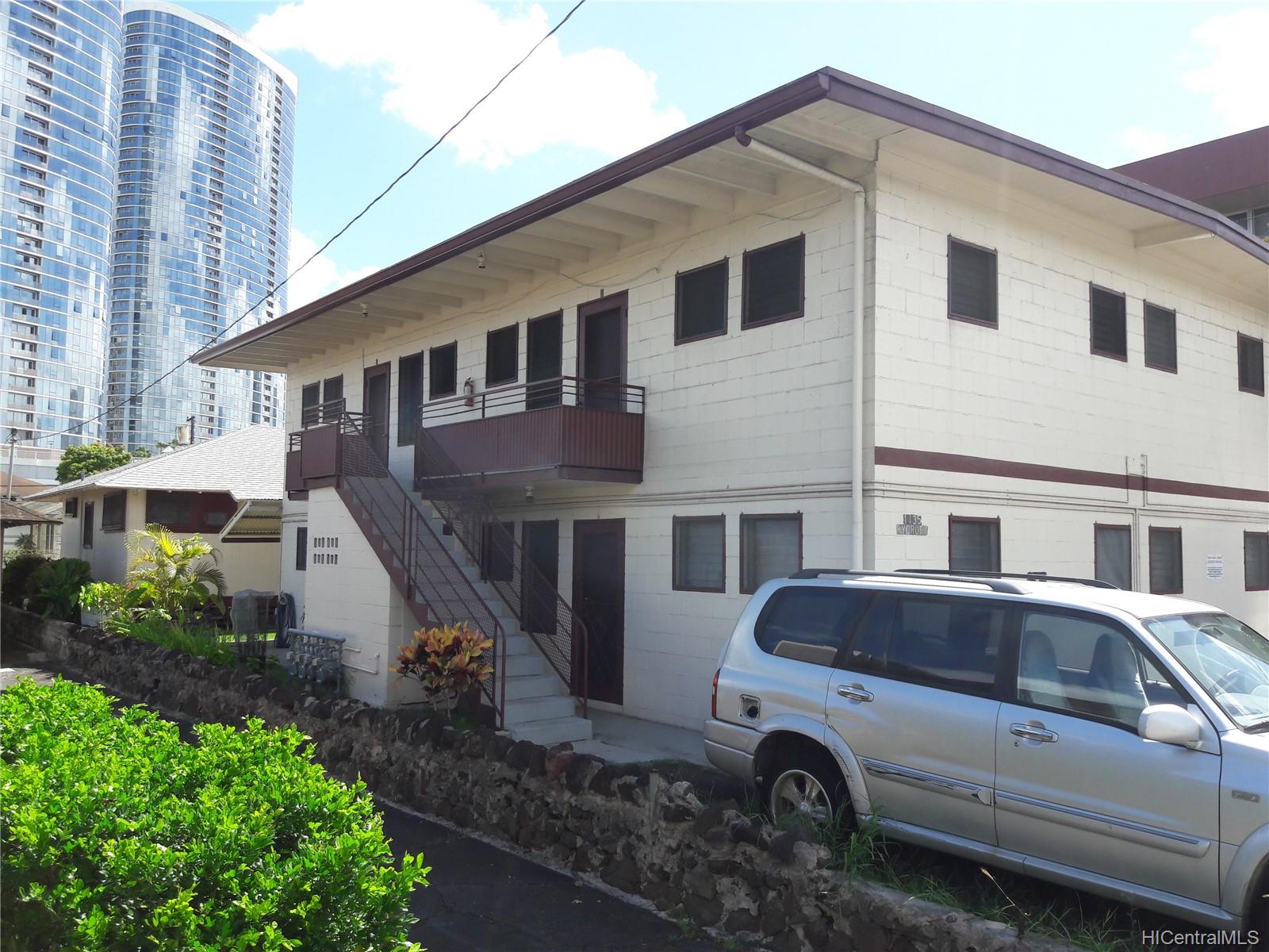 1135 Rycroft Street Honolulu, HI 96814