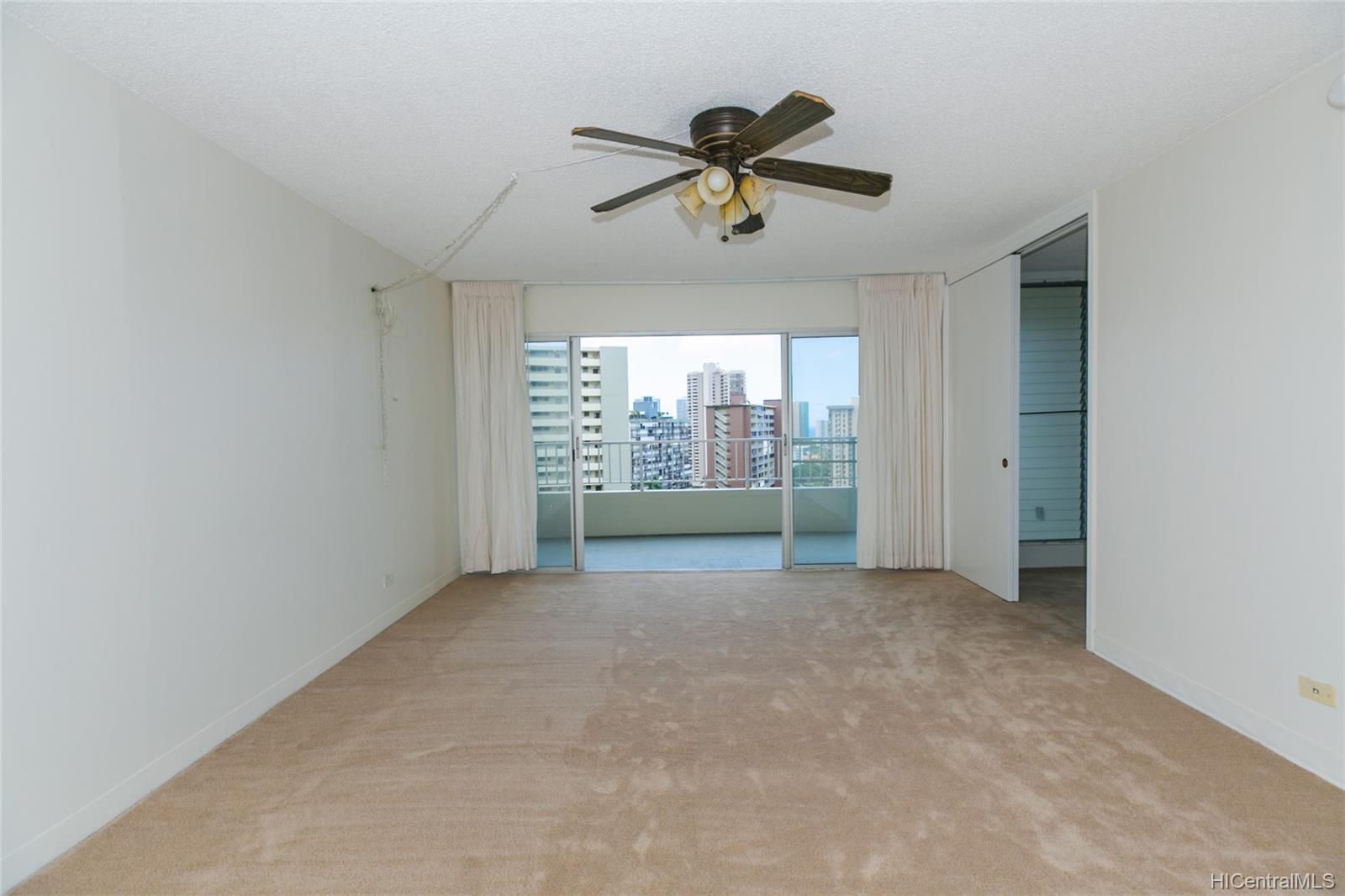 927 Prospect Street #302, Honolulu, HI 96822