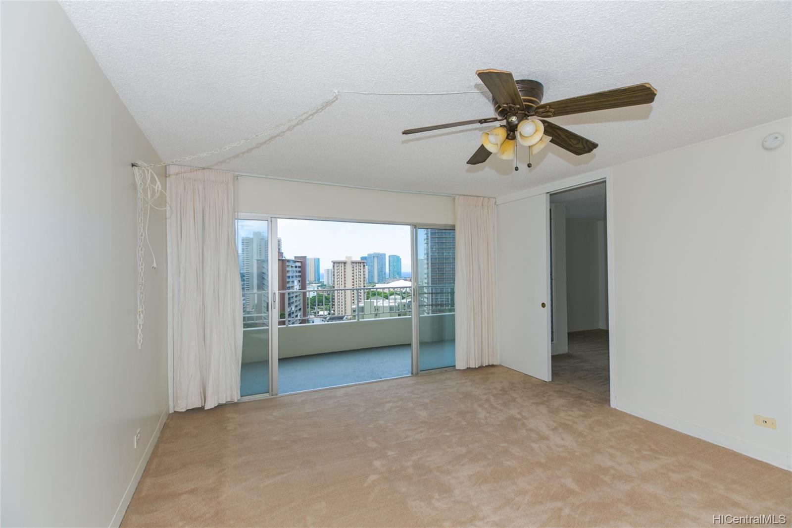 927 Prospect Street #302, Honolulu, HI 96822