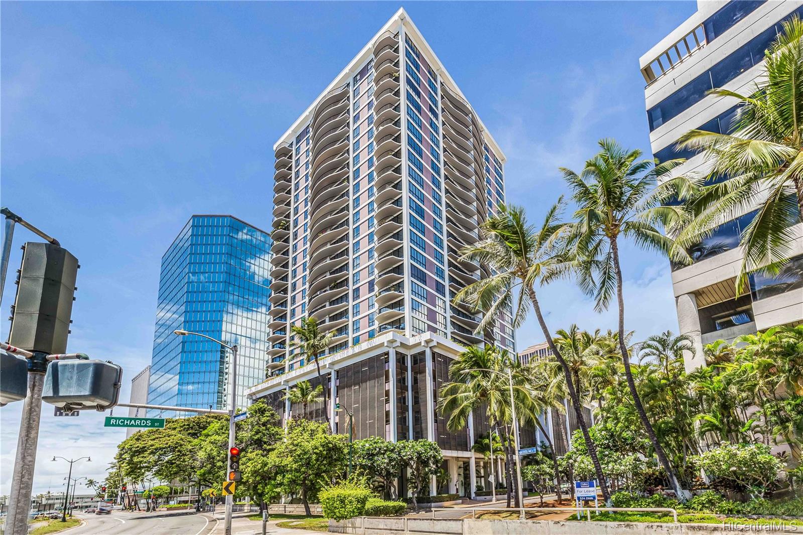 700 Richards Street #1604, Honolulu, HI 96813