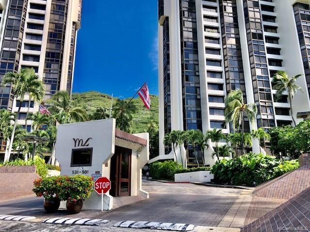 501 Hahaione Street #1/17H, Honolulu, HI 96825