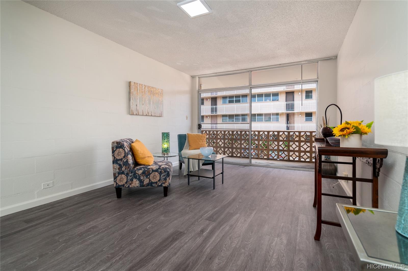 1323 Makiki Street #A210, Honolulu, HI 96814