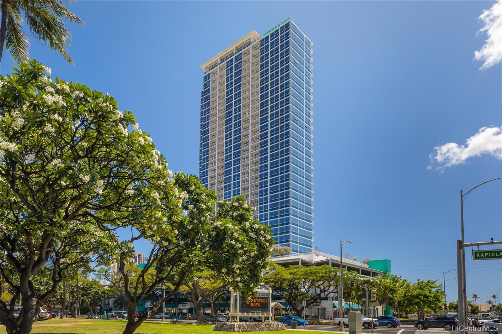 909 Kapiolani Boulevard #2705, Honolulu, HI 96814