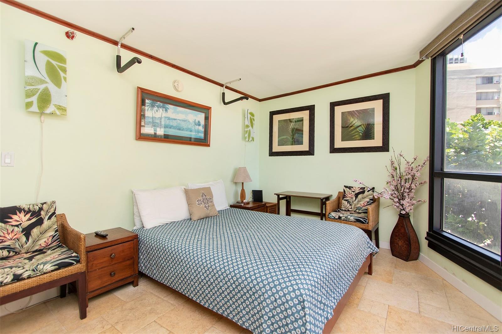 134 Kapahulu Avenue #517, Honolulu, HI 96815