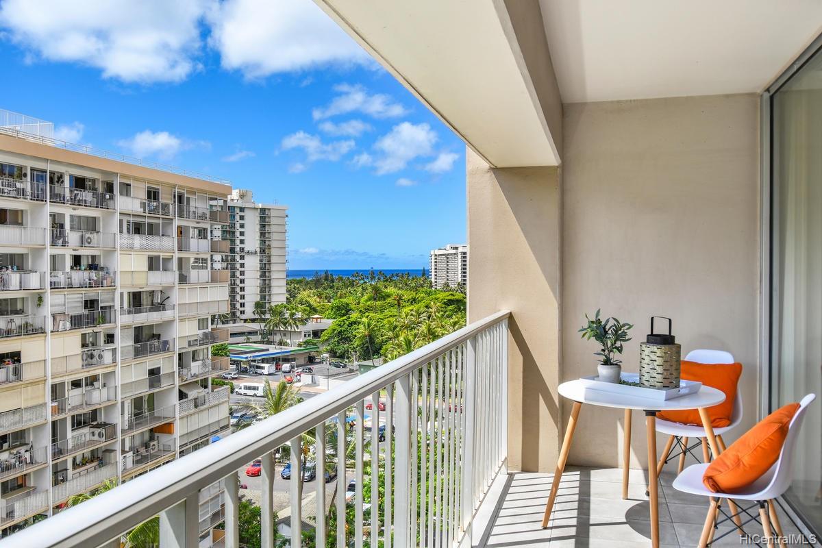 430 Keoniana Street #613, Honolulu, HI 96815