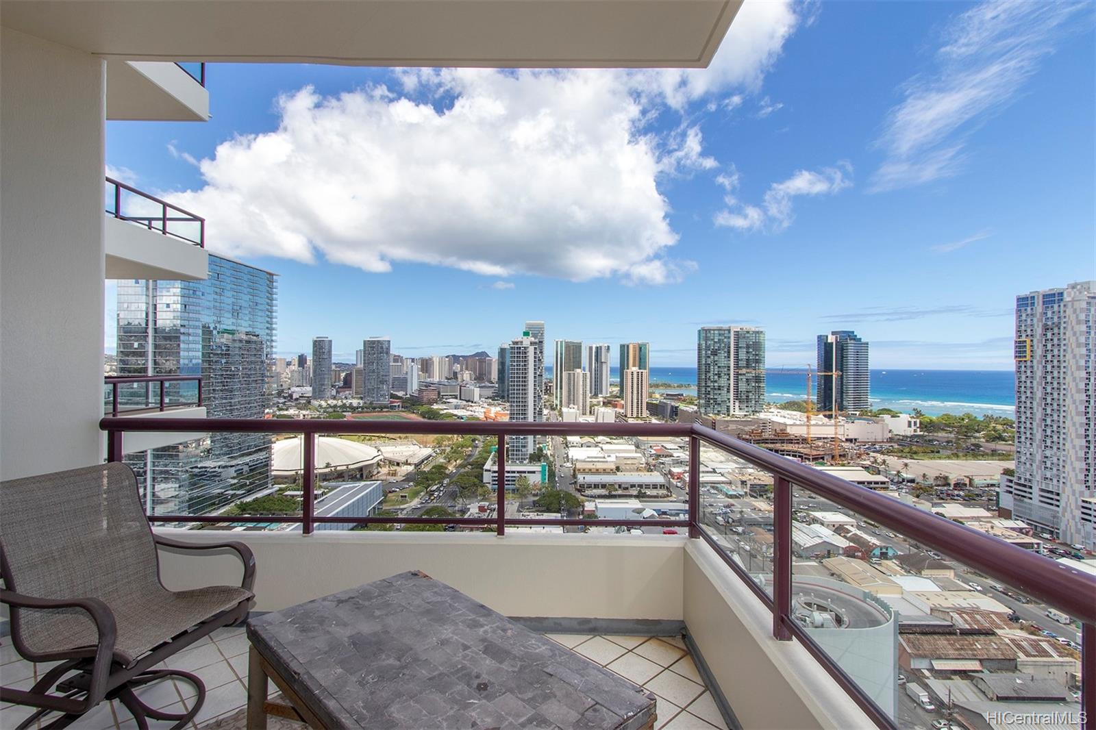 725 Kapiolani Boulevard #2902, Honolulu, HI 96813