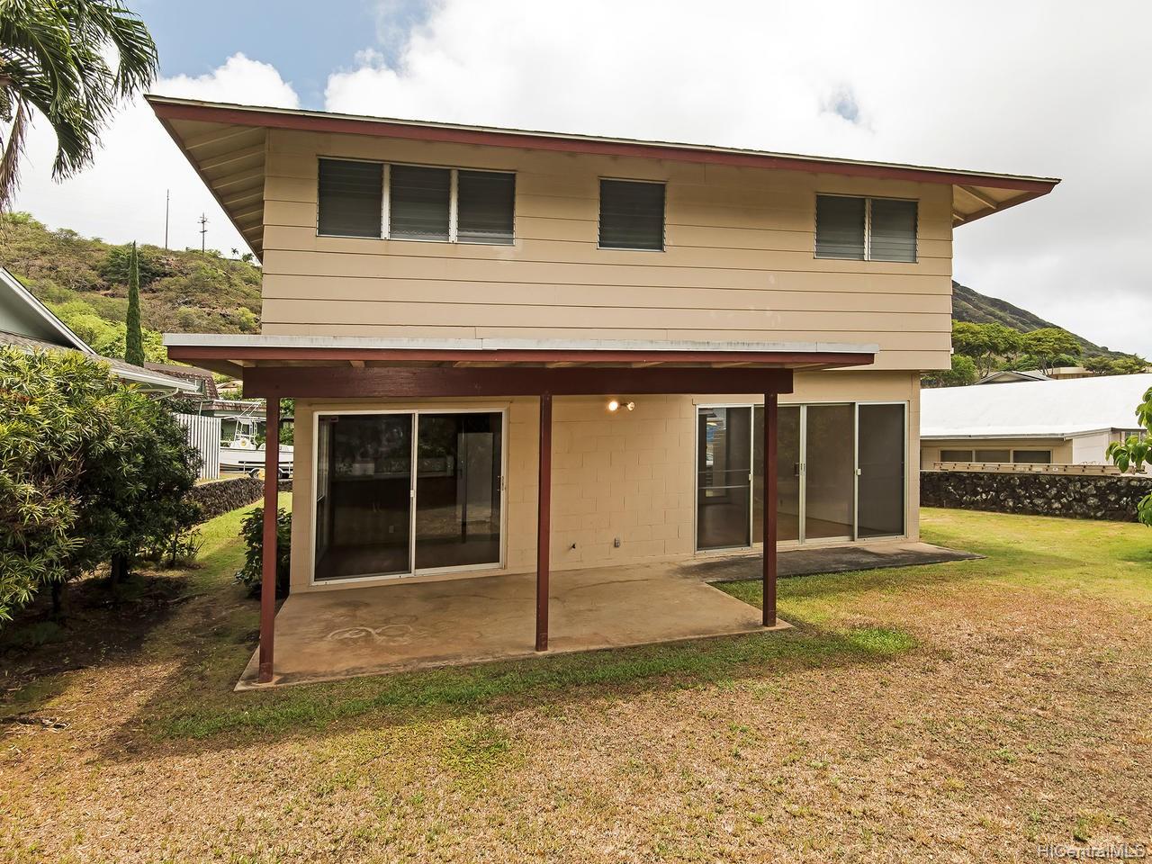 886 Ninini Way Honolulu, HI 96825