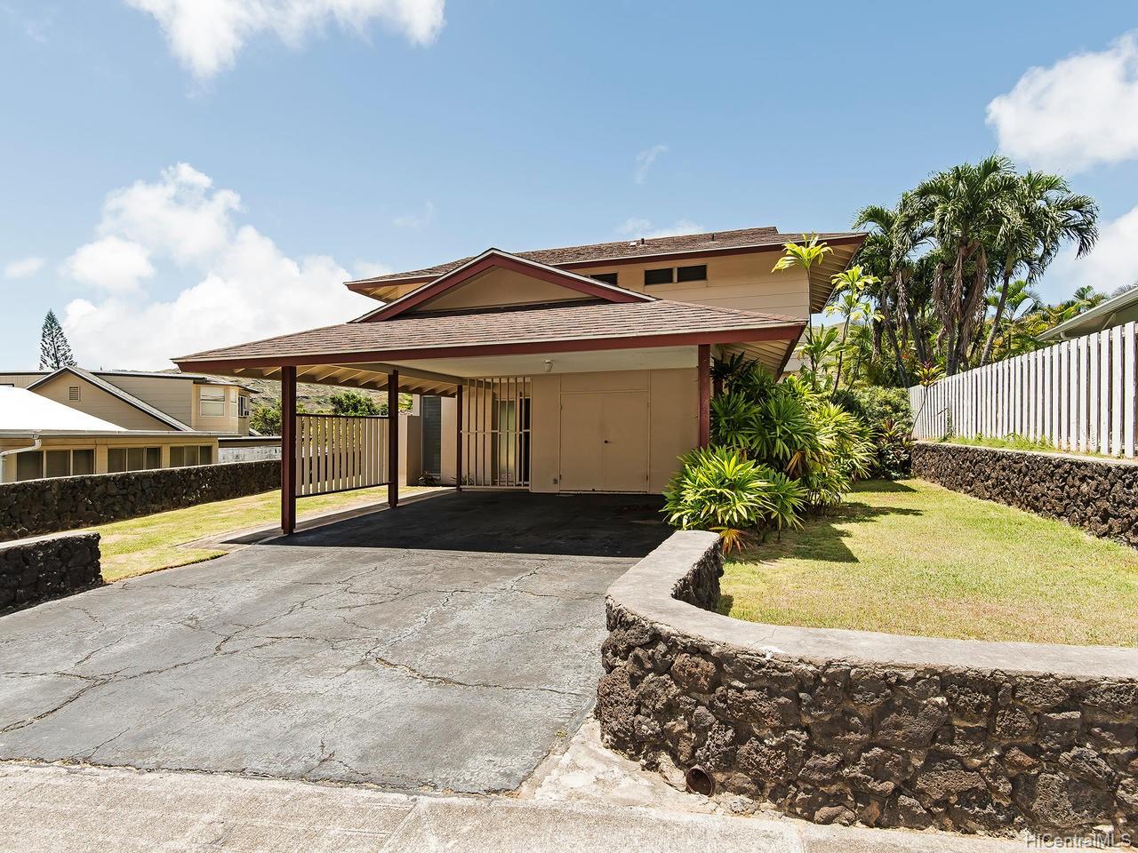 886 Ninini Way Honolulu, HI 96825