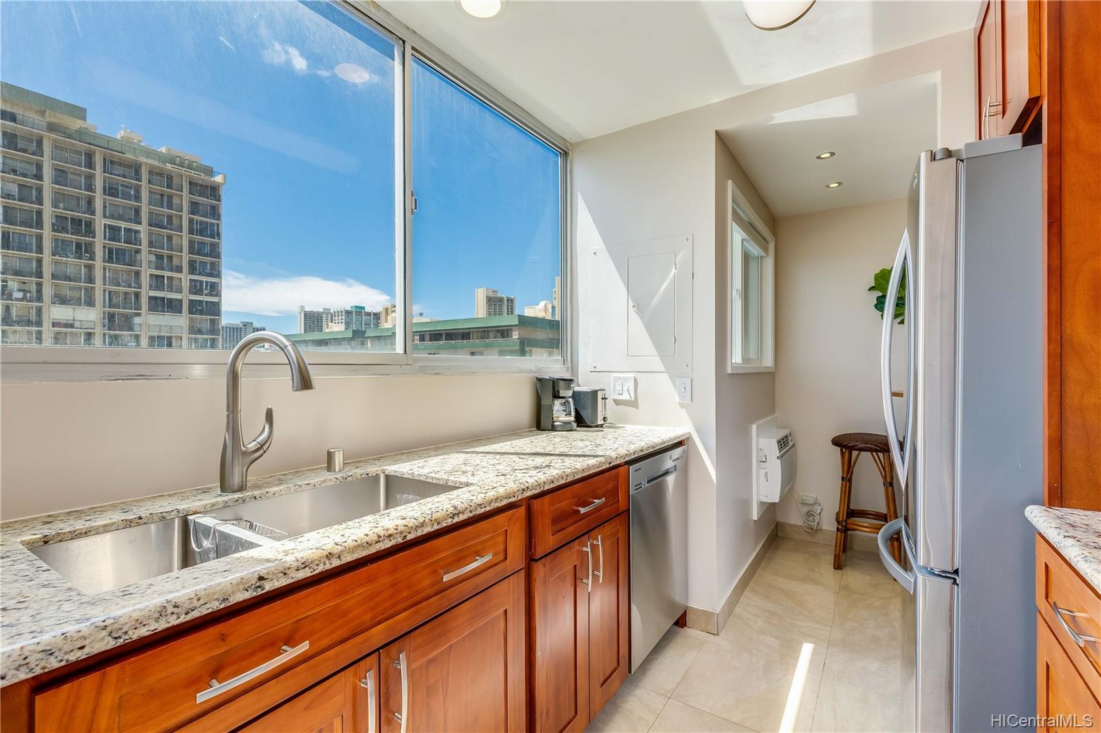 444 Nahua Street #1703, Honolulu, HI 96815