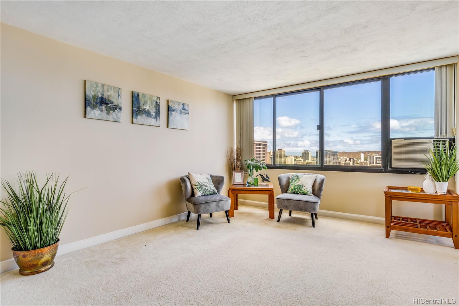 343 Hobron Lane #4003, Honolulu, HI 96815