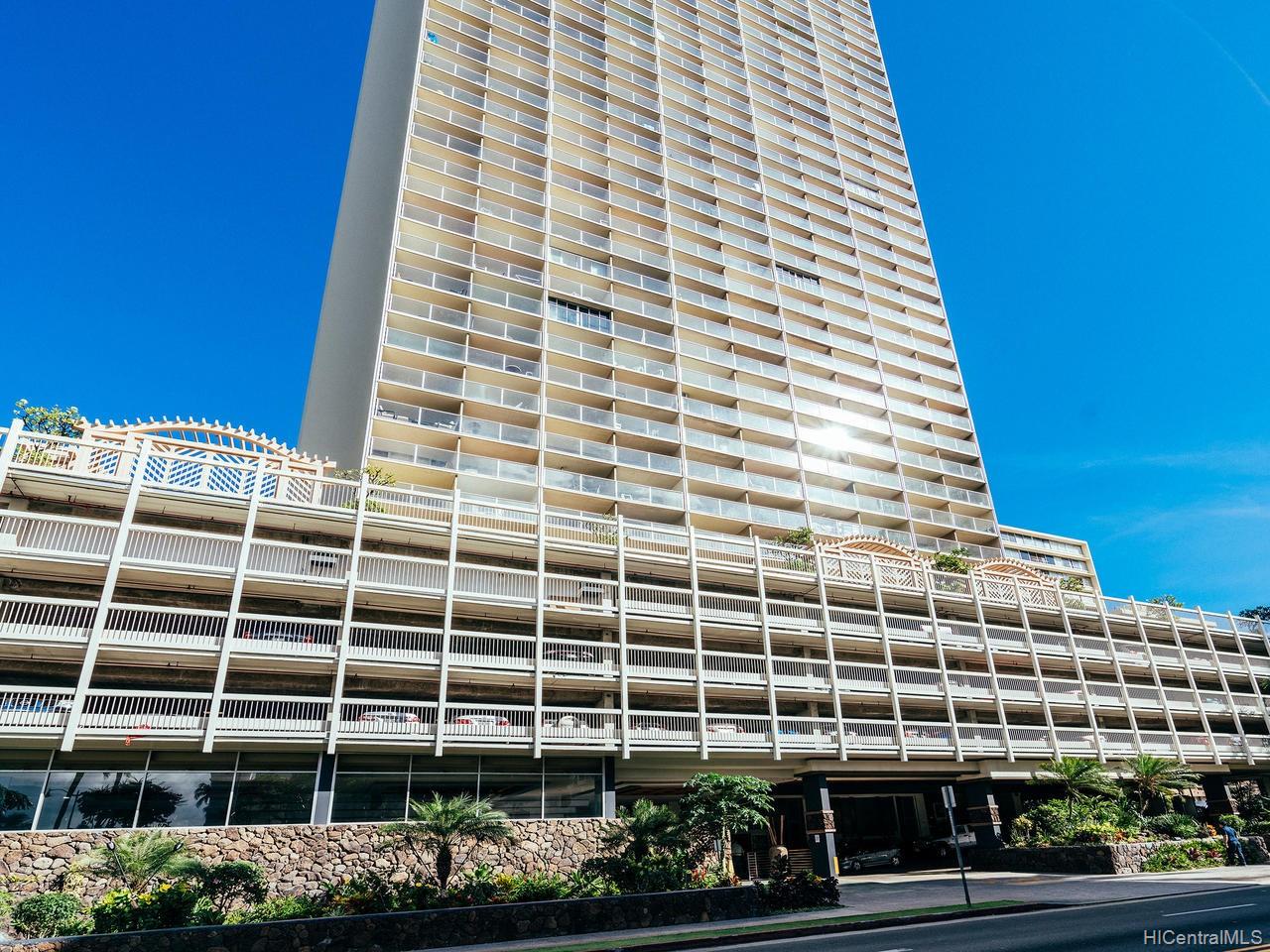 445 Seaside Avenue #1201, Honolulu, HI 96815