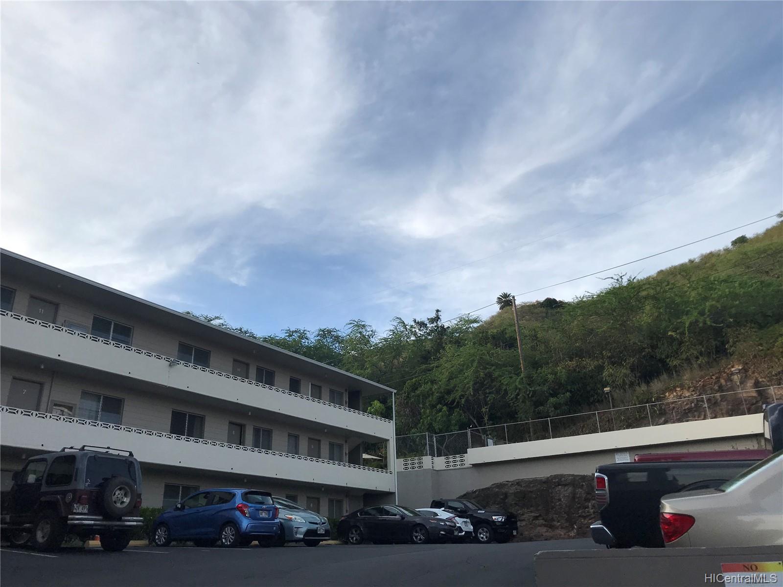 1614 Emerson Street #1, Honolulu, HI 96813