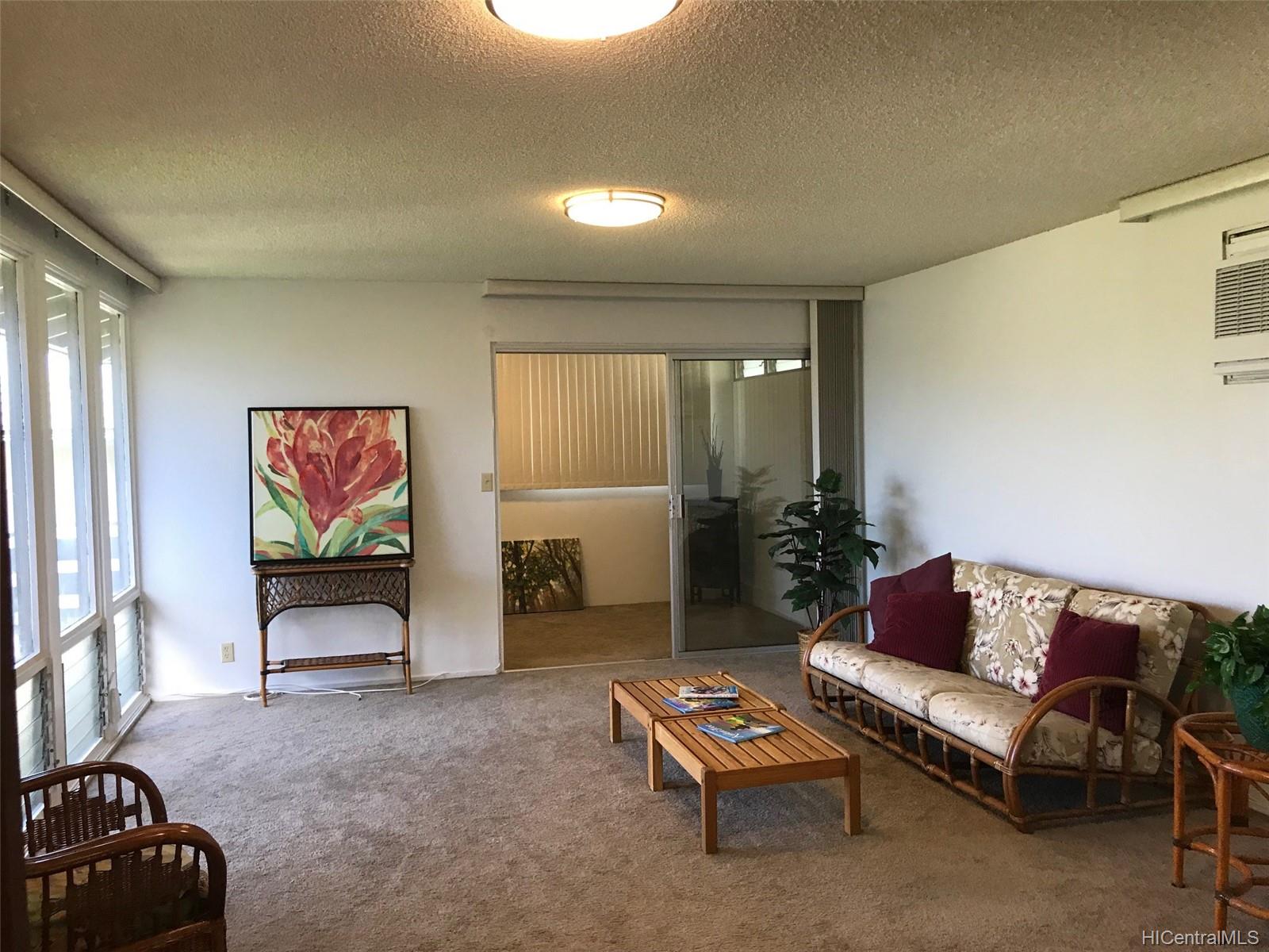 3133 Kaimuki Avenue Honolulu, HI 96816