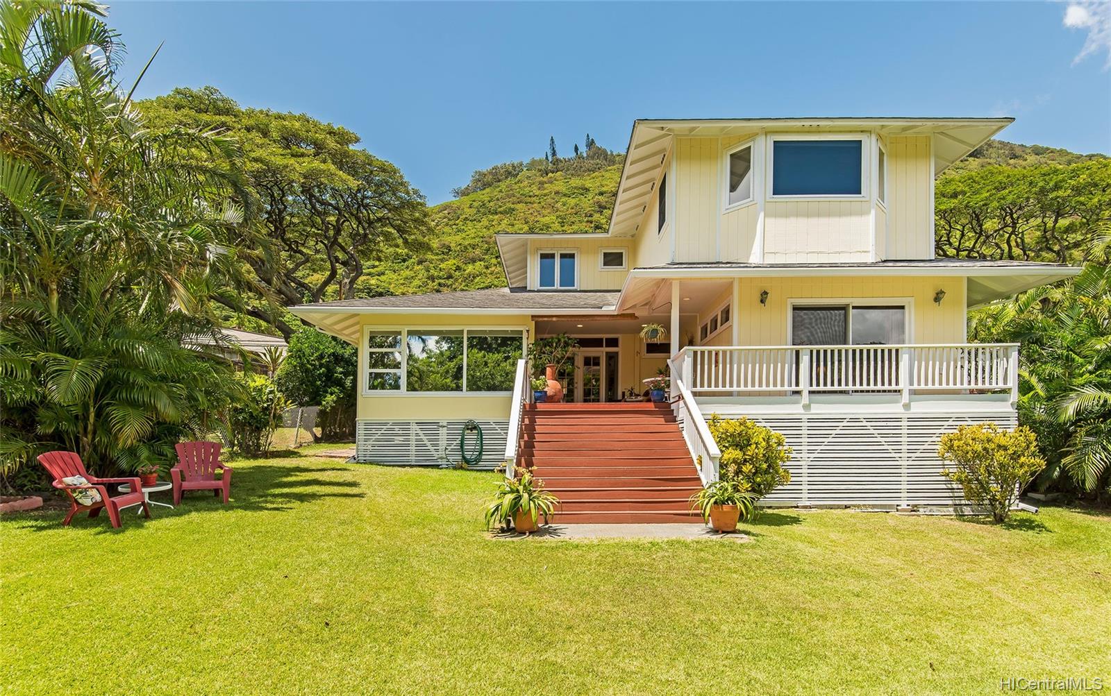 2929 Manoa Road Honolulu, HI 96822