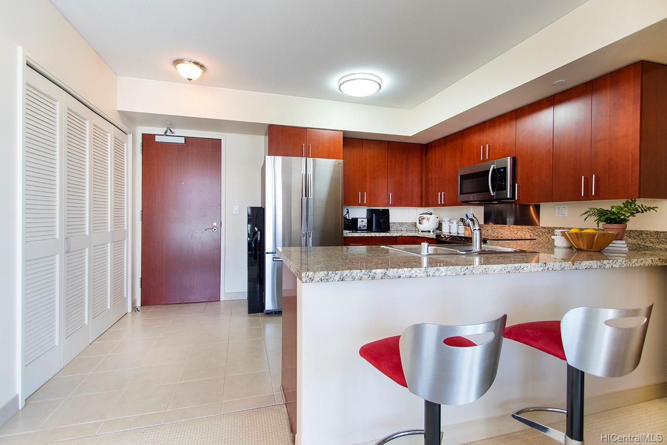 909 Kapiolani Boulevard #2204, Honolulu, HI 96814