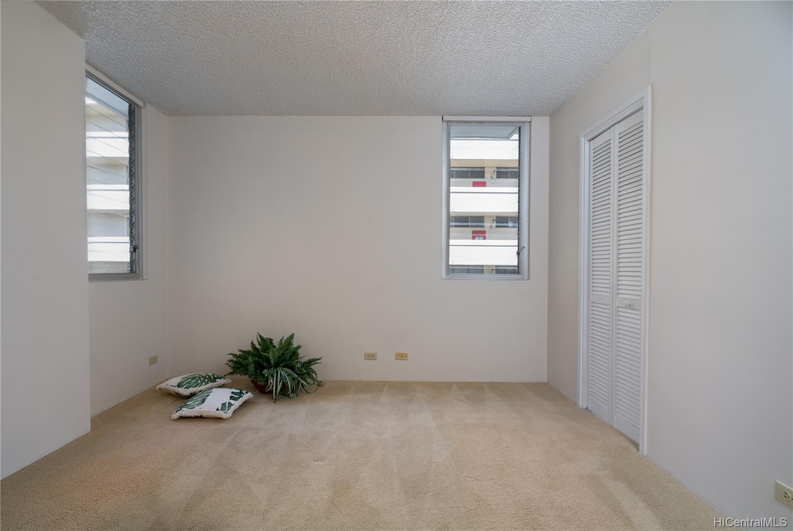 1032 Kinau Street #502, Honolulu, HI 96814