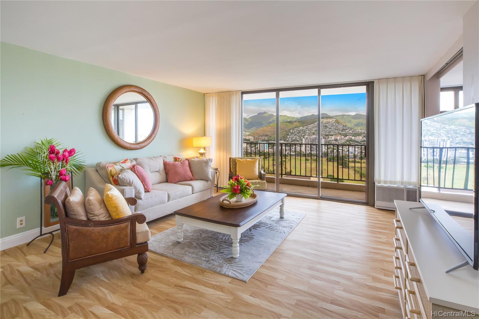 201 Ohua Avenue #2913 Tower 2, Honolulu, HI 96815