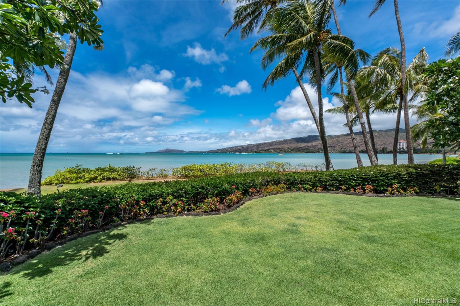 251 Portlock Road Honolulu, HI 96825