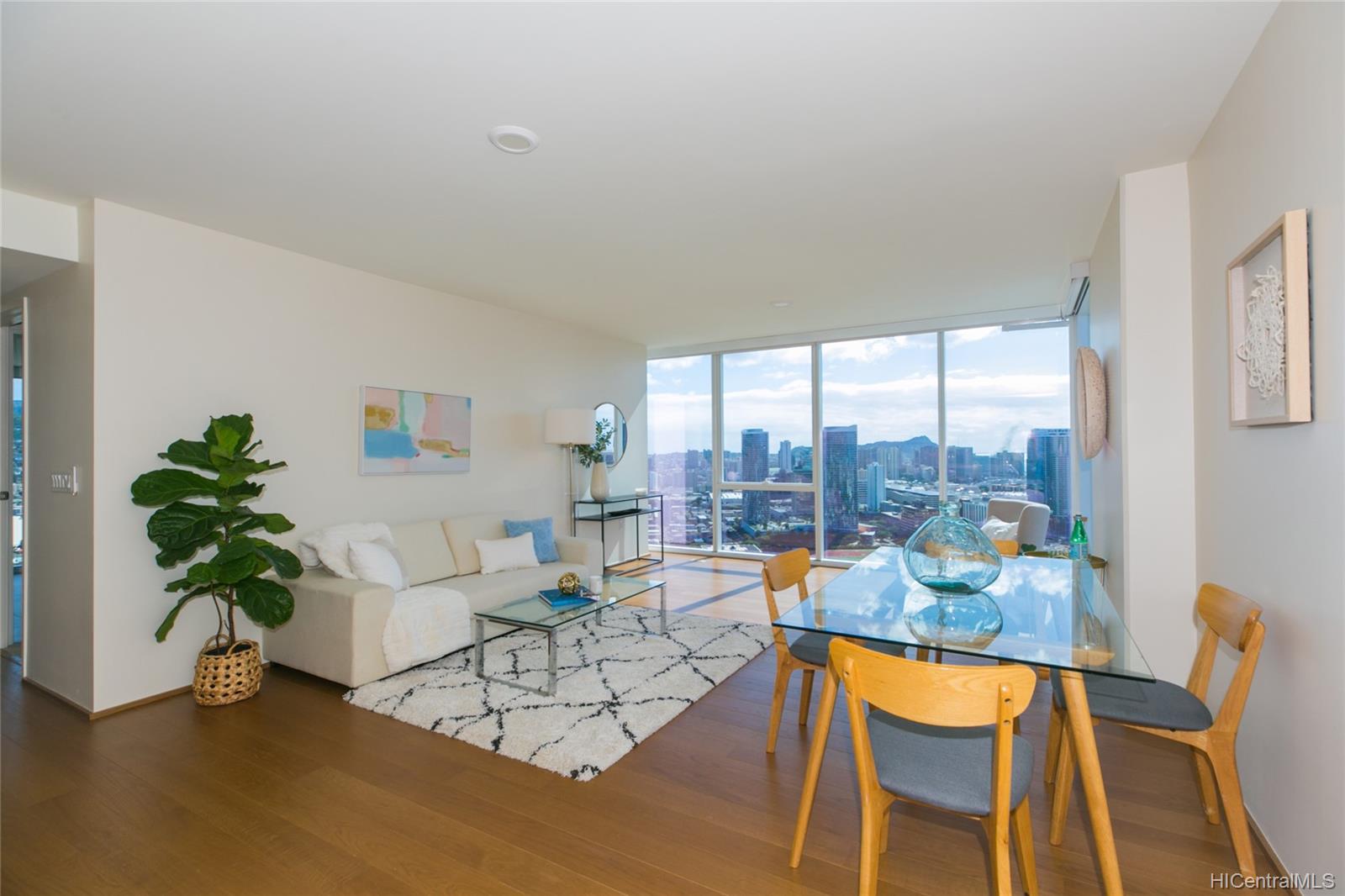 888 Kapiolani Boulevard #3803, Honolulu, HI 96813