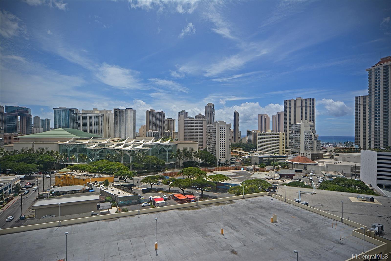 1655 Makaloa Street #1414, Honolulu, HI 96814