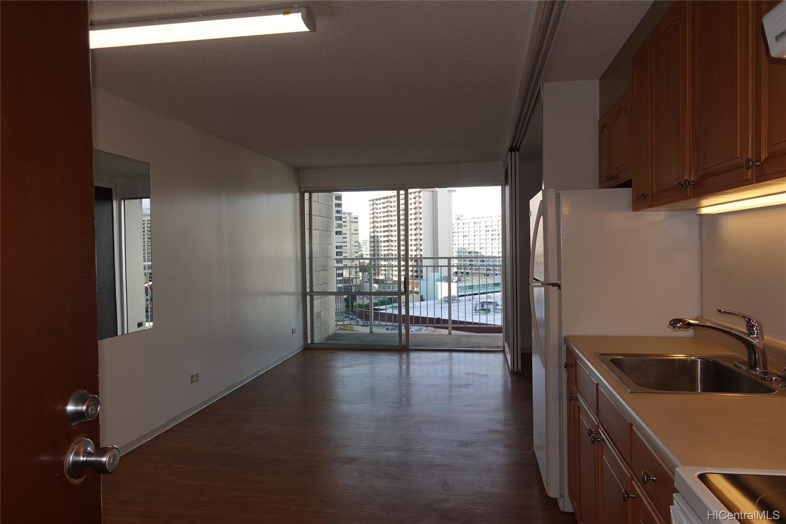 1655 Makaloa Street #1102, Honolulu, HI 96814