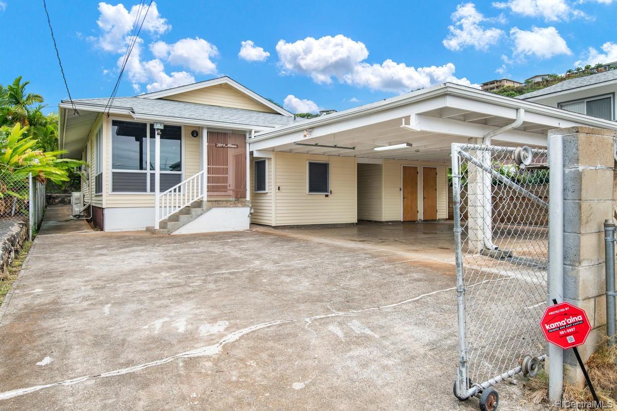 3844 Noeau Street Honolulu, HI 96816