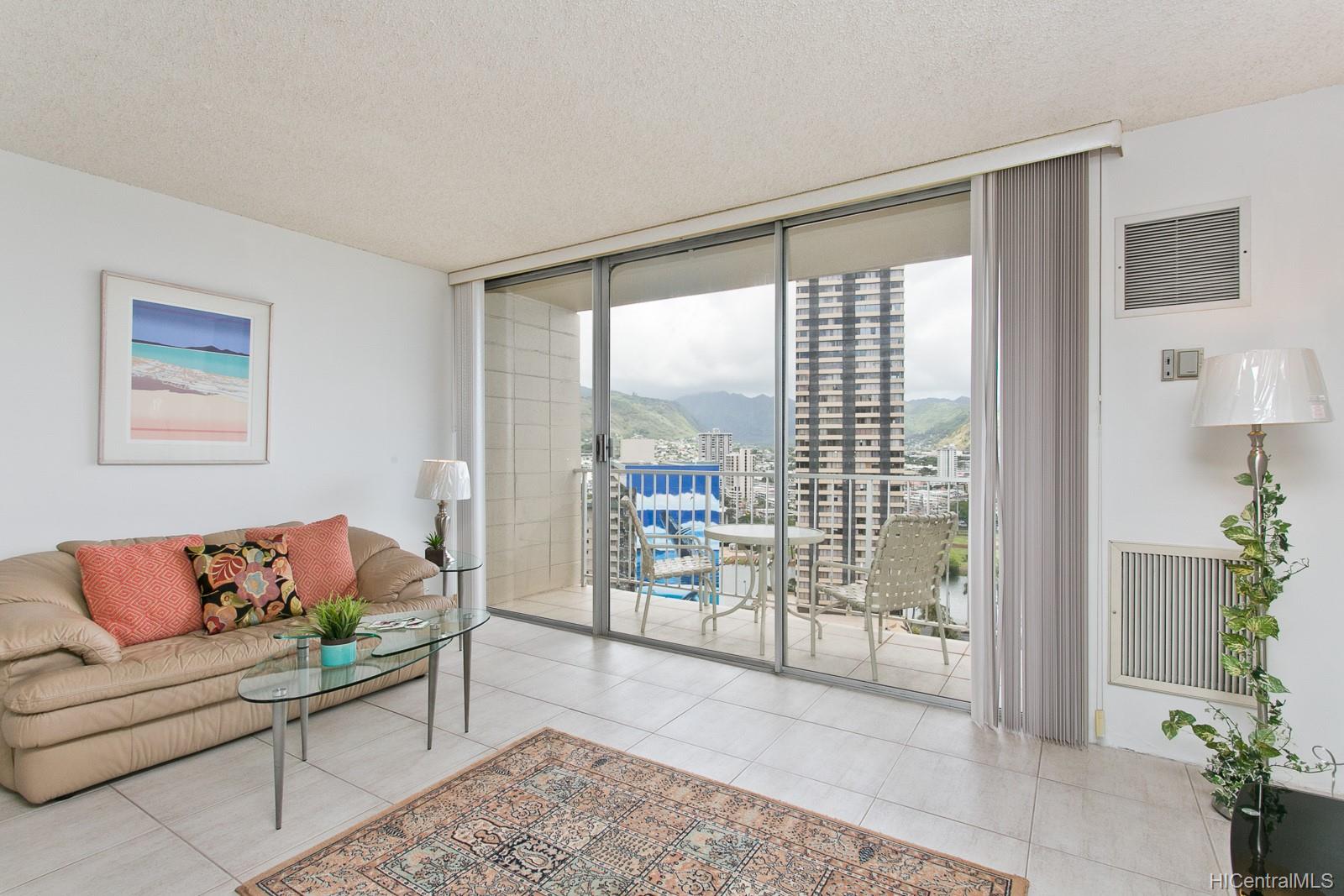 1925 Kalakaua Avenue #1907, Honolulu, HI 96815