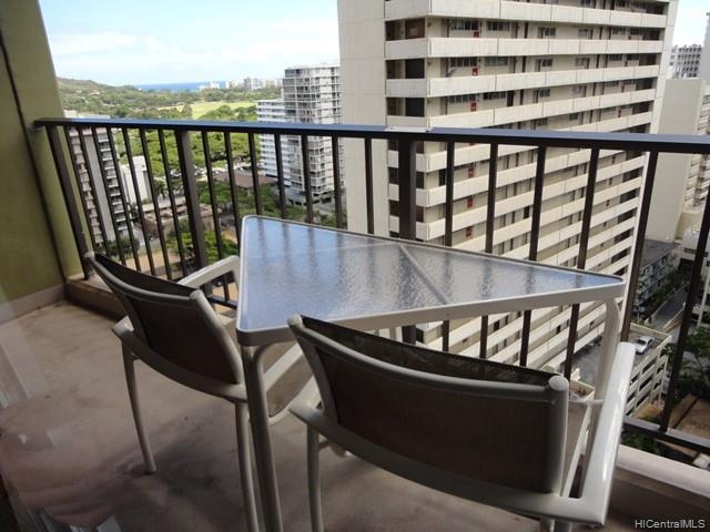 229 Paoakalani Avenue #1906, Honolulu, HI 96815