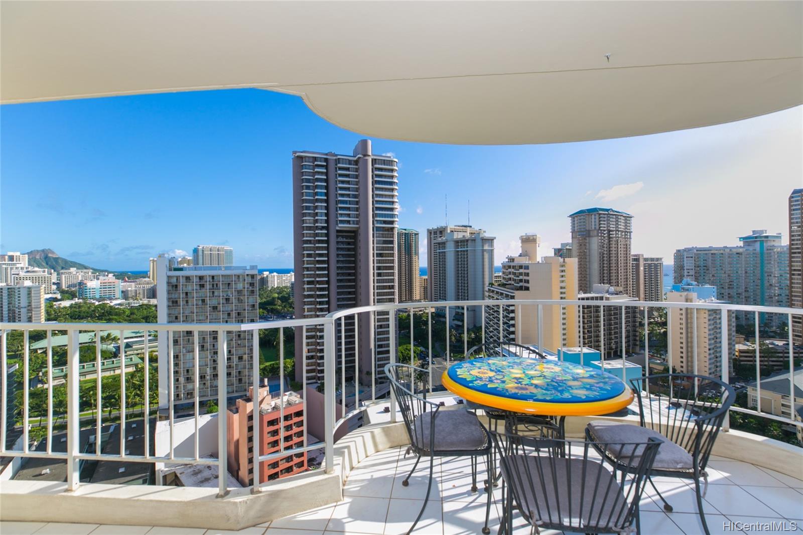 469 Ena Road #2503, Honolulu, HI 96815