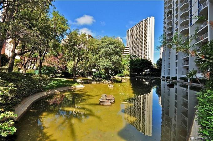 469 Ena Road #2503, Honolulu, HI 96815