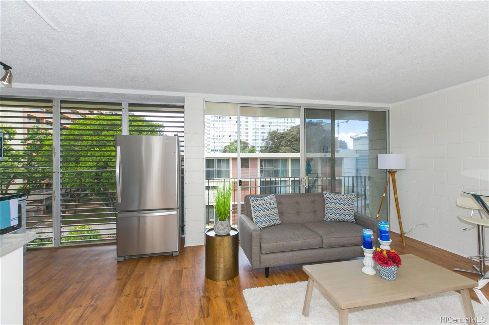 933 Kaheka Street #A407, Honolulu, HI 96814