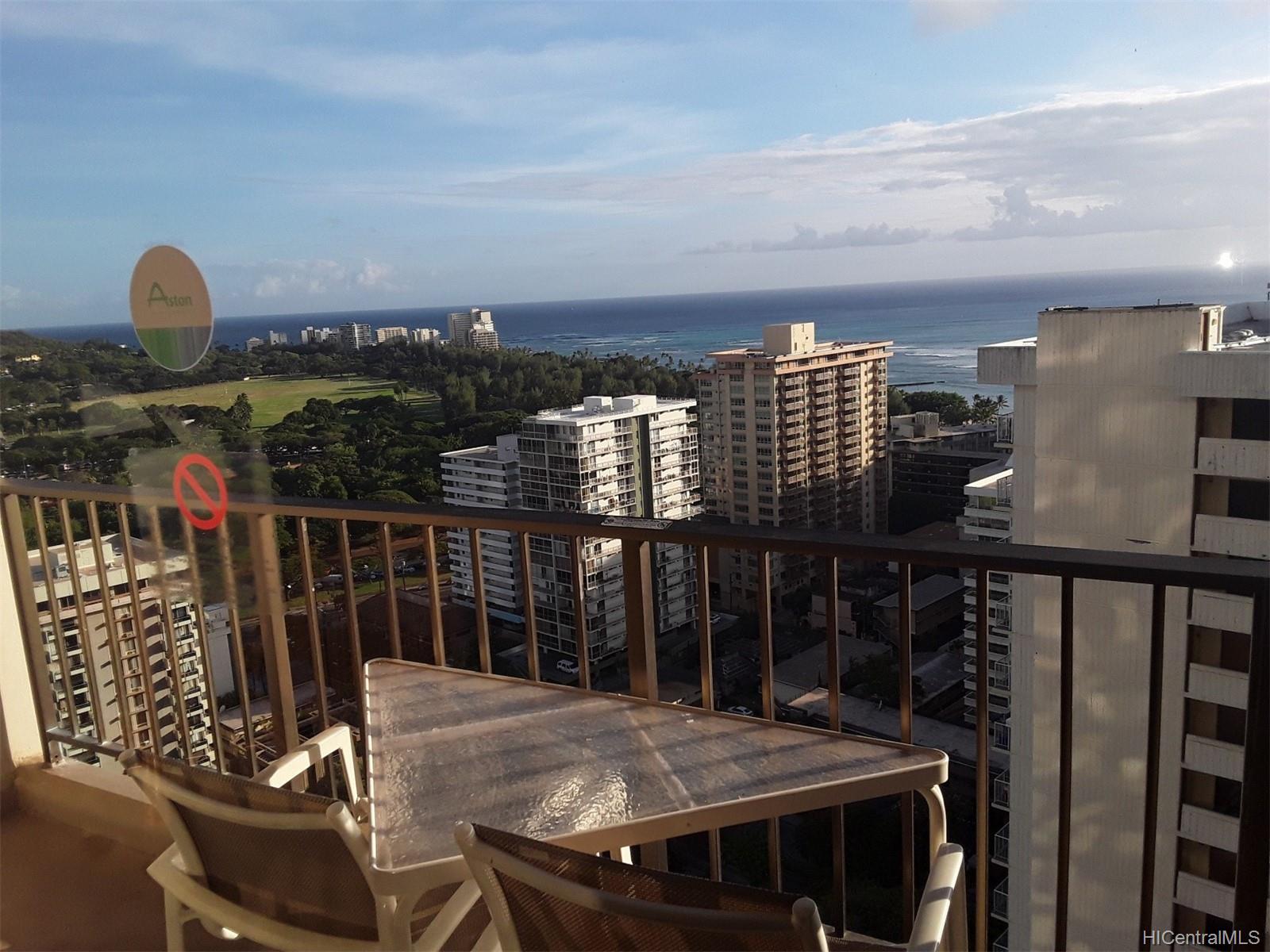 229 Paoakalani Avenue #2812, Honolulu, HI 96815