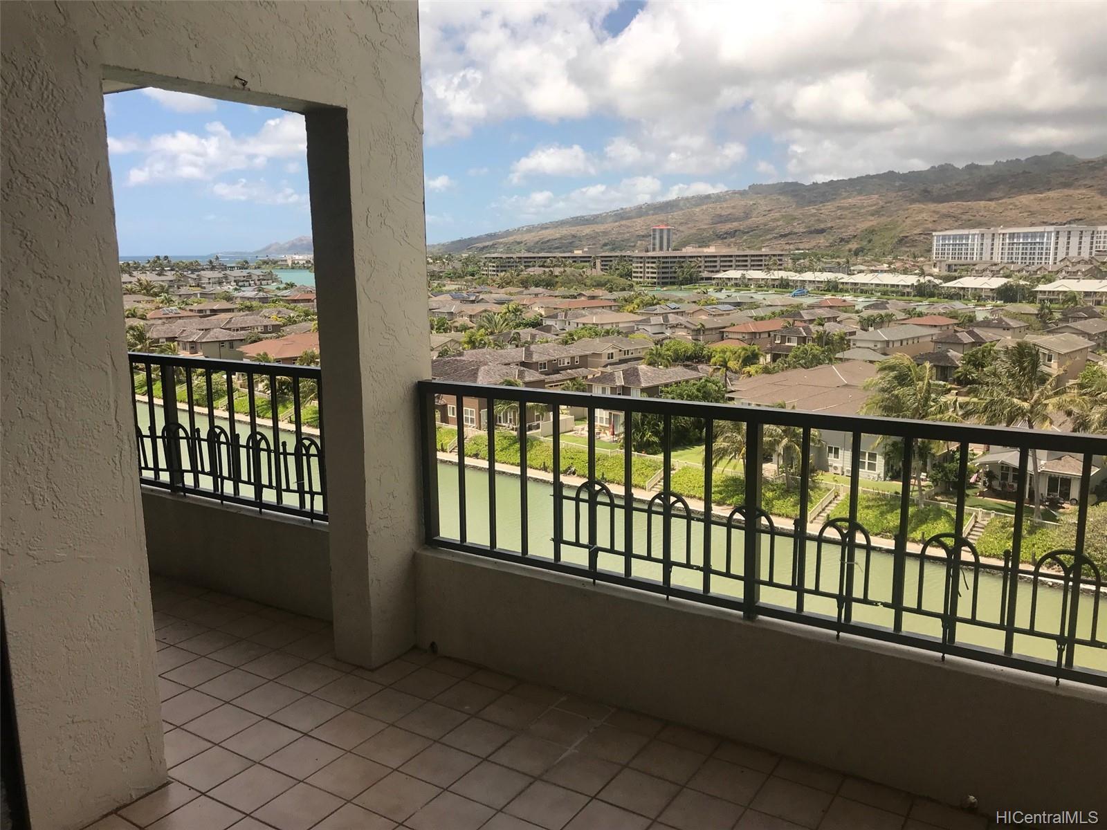 500 Lunalilo Home Road #18D, Honolulu, HI 96825