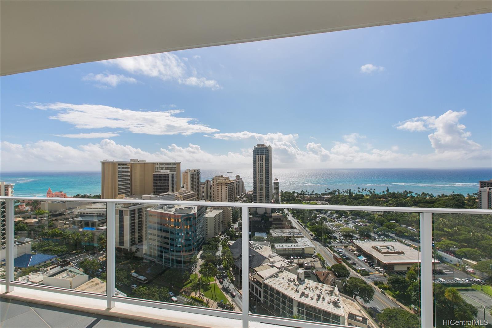 383 Kalaimoku Street #2809, Honolulu, HI 96815