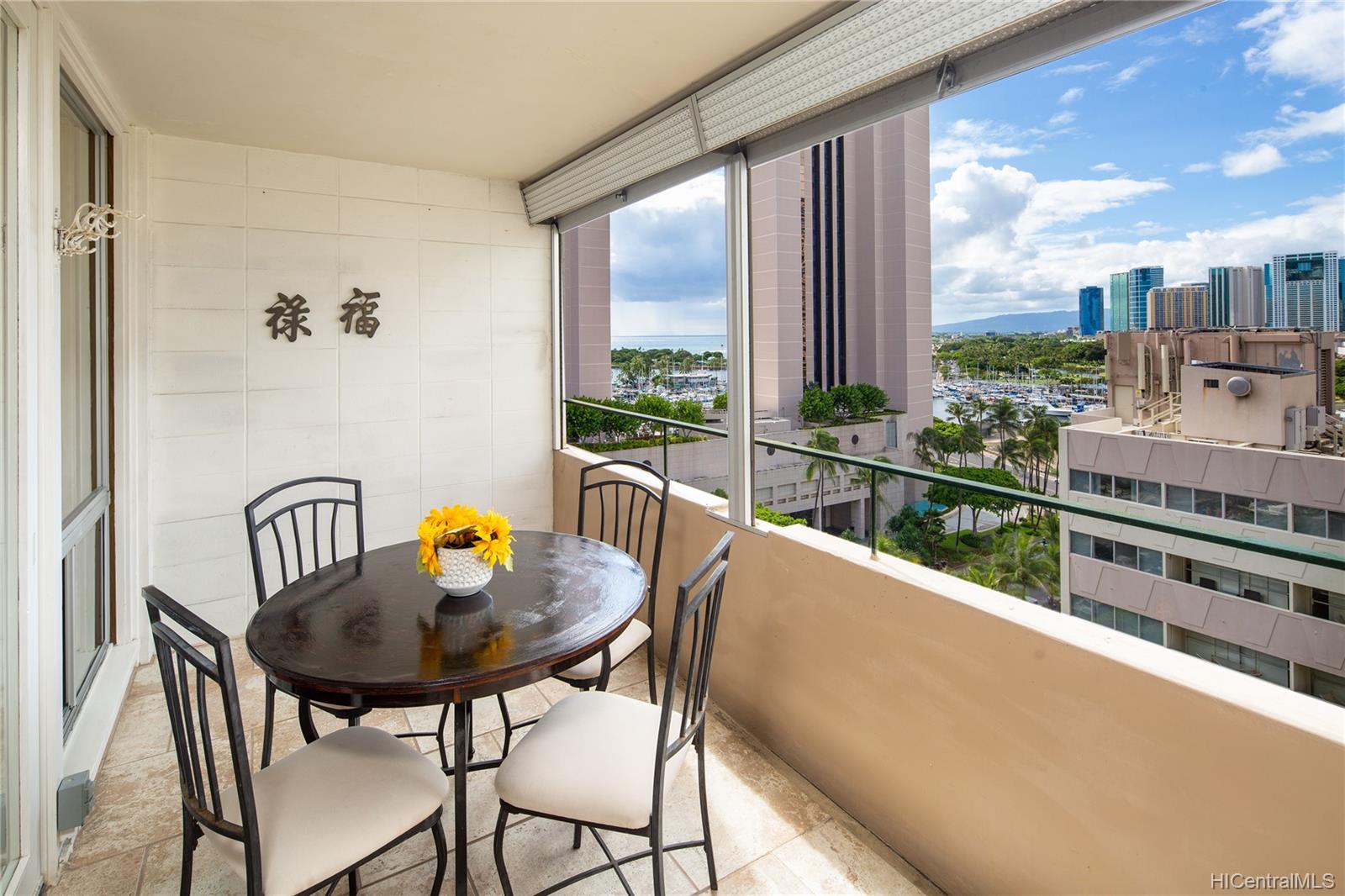 1720 Ala Moana Boulevard #1207A, Honolulu, HI 96815