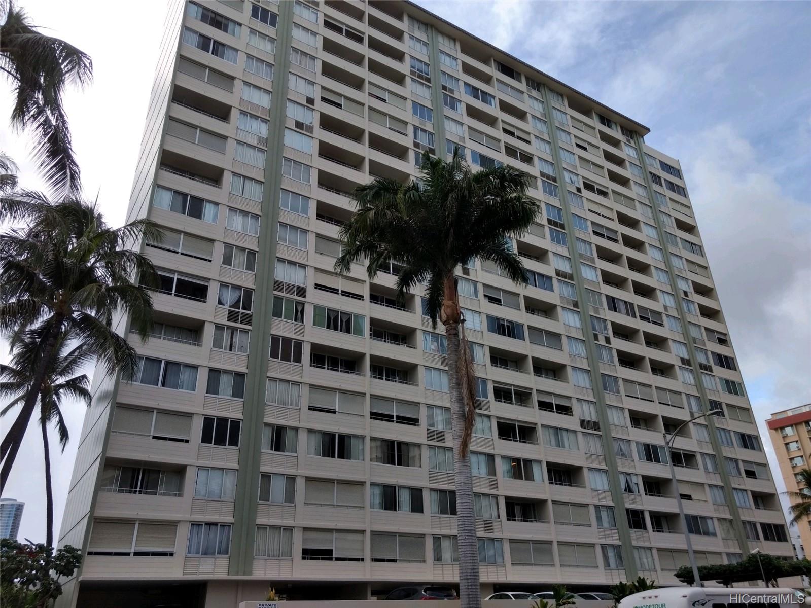 780 Amana Street #605, Honolulu, HI 96814