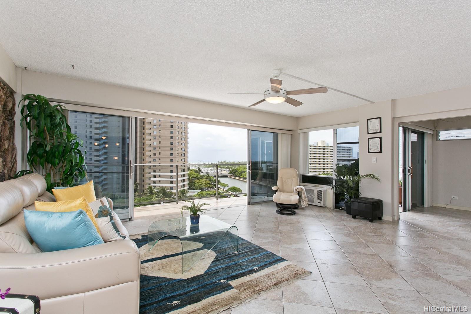 1645 Ala Wai Boulevard #905, Honolulu, HI 96815