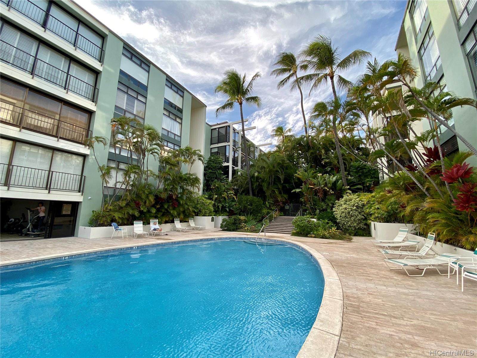 4999 Kahala Avenue #207, Honolulu, HI 96816