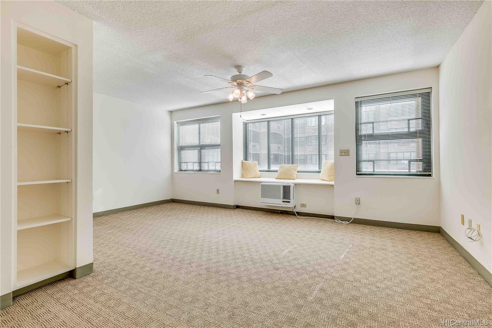 545 Queen Street #341, Honolulu, HI 96813