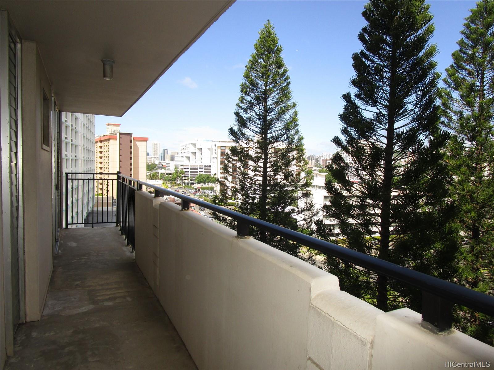 1610 Kanunu Street #808, Honolulu, HI 96814