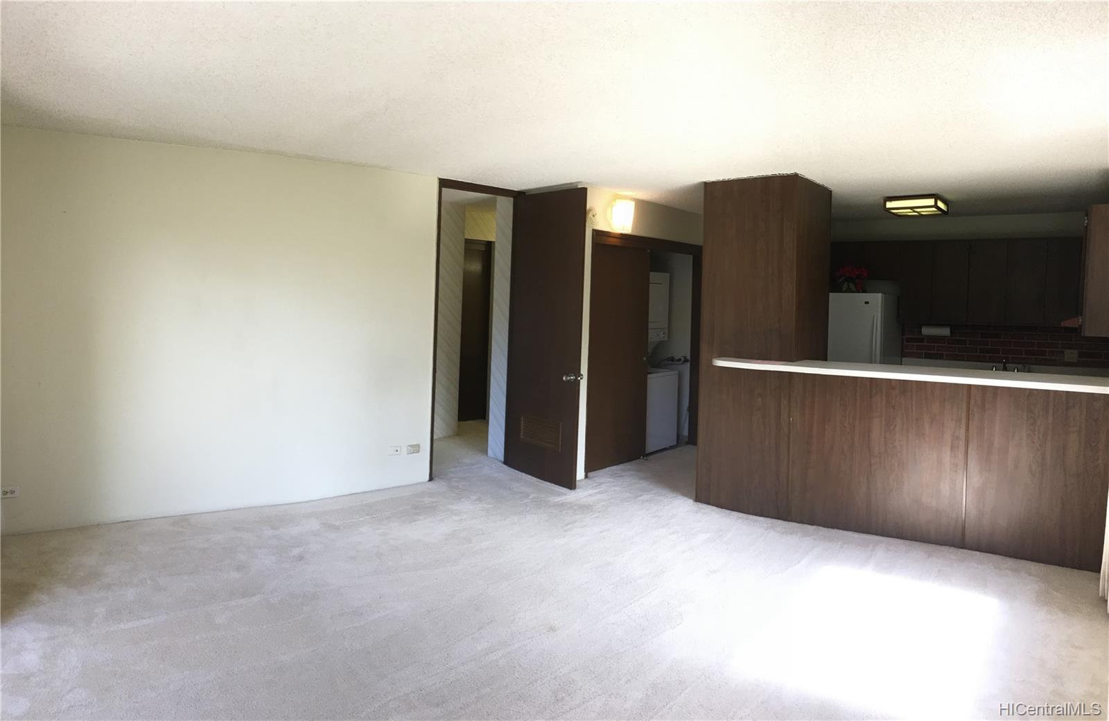 2140 Kuhio Avenue #502, Honolulu, HI 96815