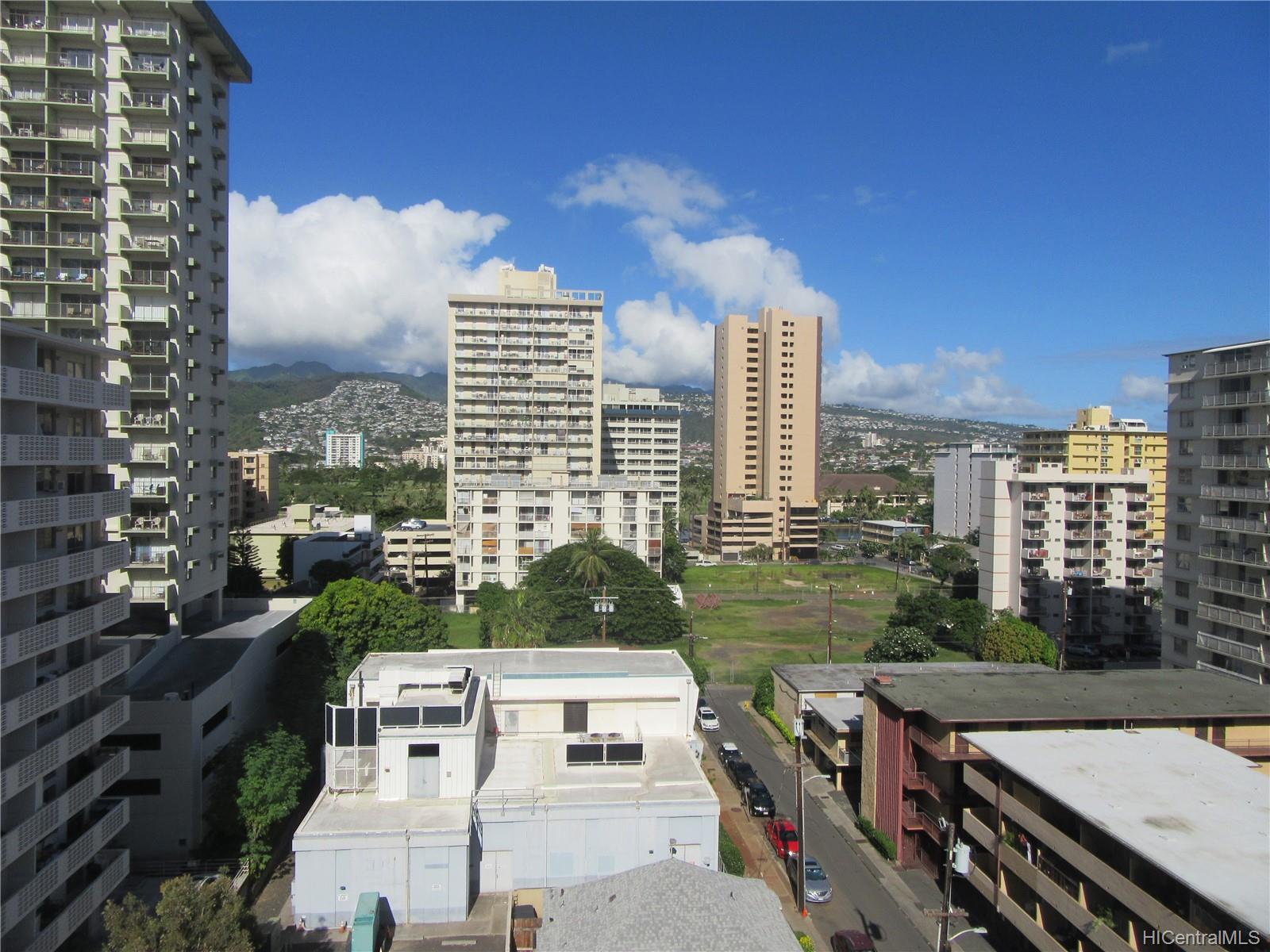 2463 Kuhio Avenue #1109, Honolulu, HI 96815