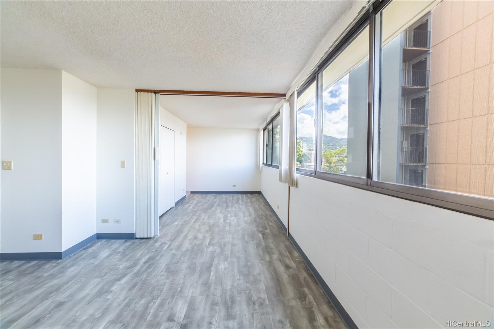 1040 Kinau Street #705, Honolulu, HI 96814