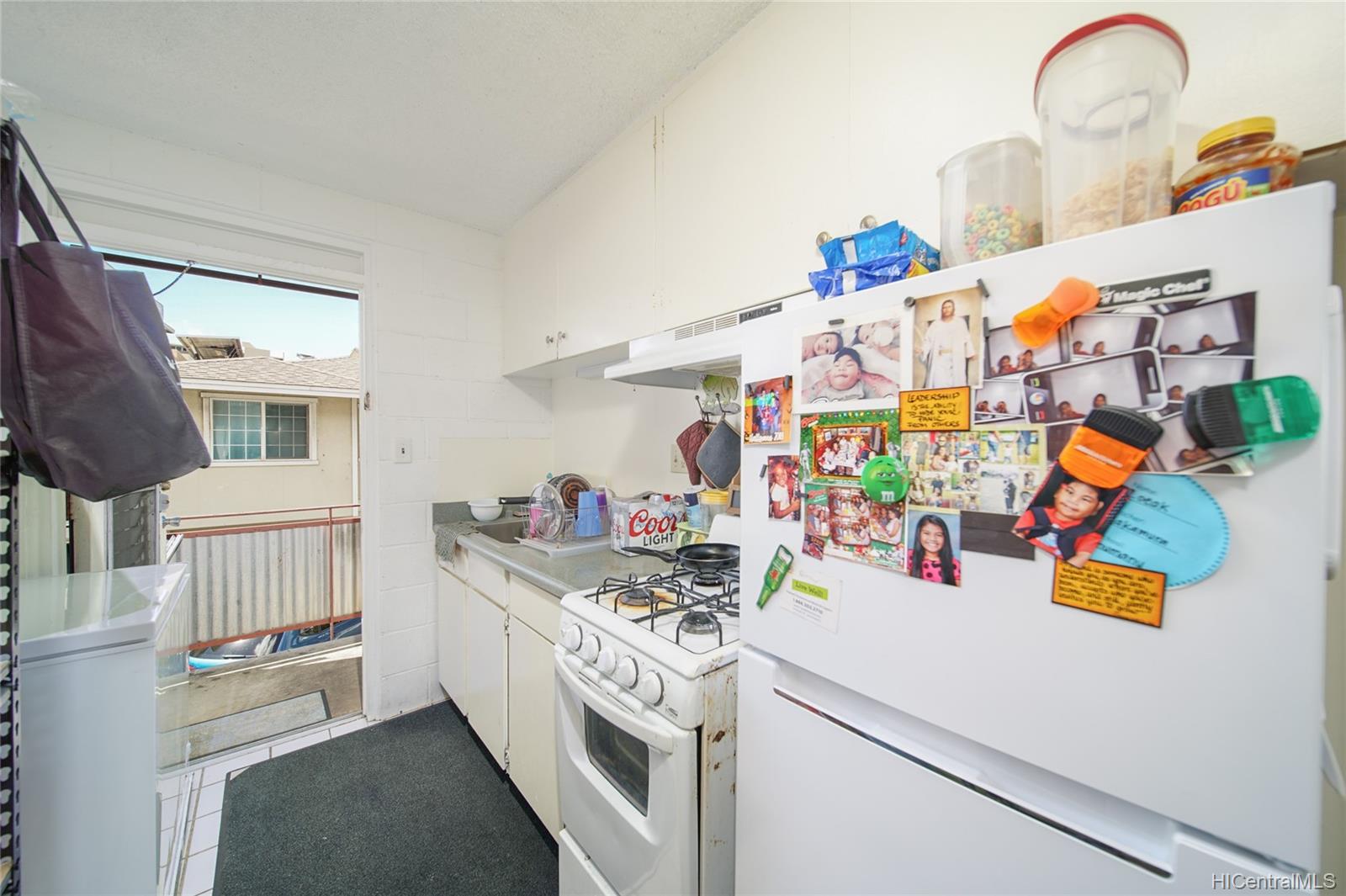 1426 Keeaumoku Street #B10, Honolulu, HI 96822