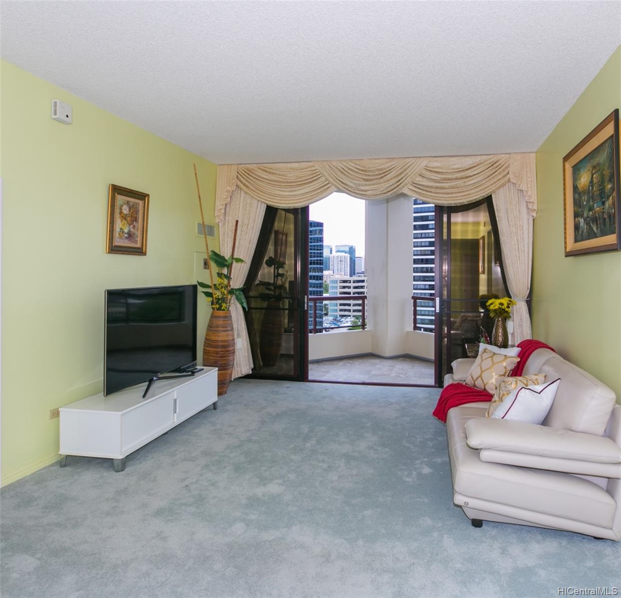 725 Kapiolani Boulevard #1204, Honolulu, HI 96813